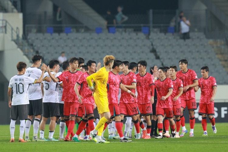 韩媒：东亚杯4场比赛仅6000余人现场观战 因气候&交通&关注度不够
