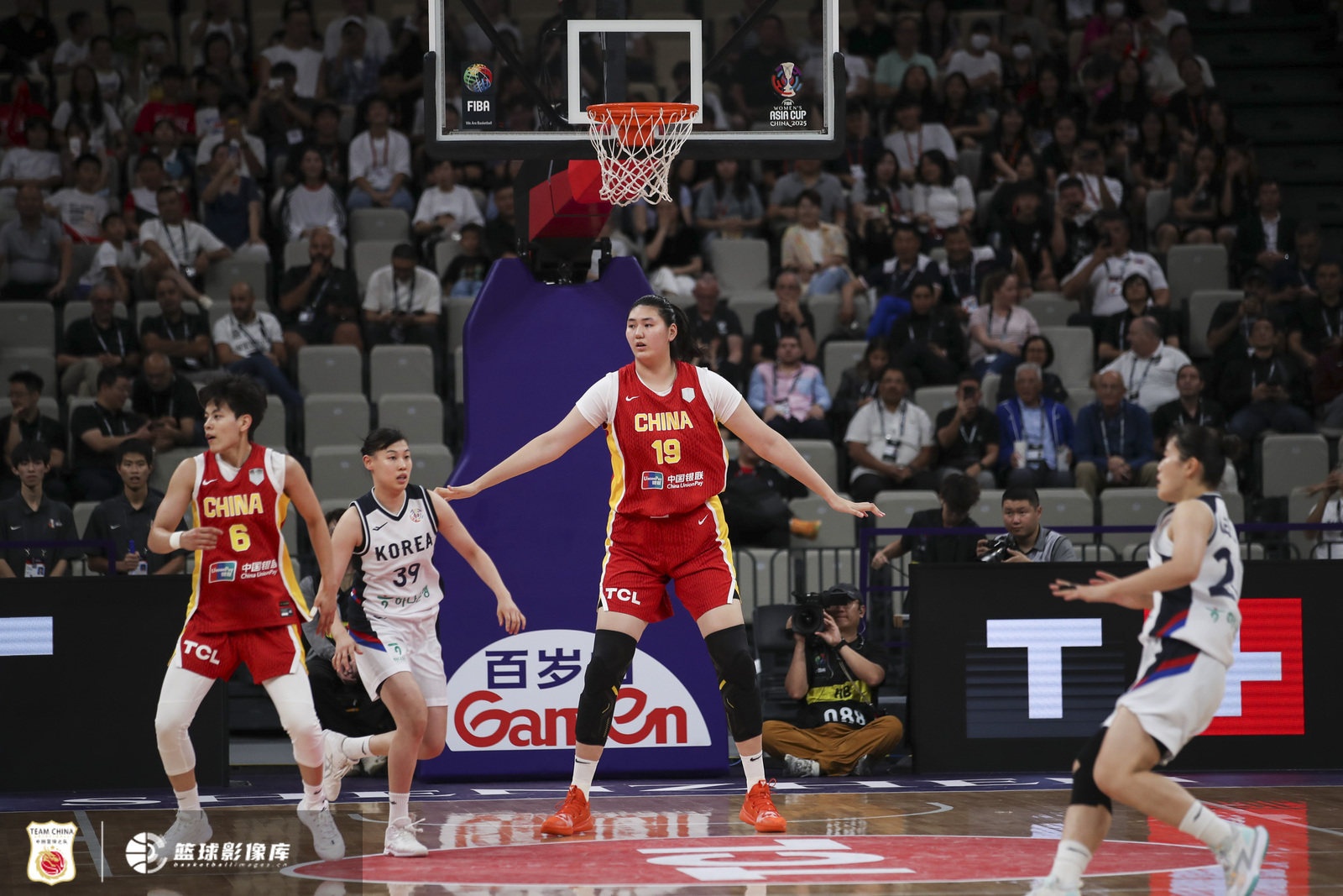 麦穗丰：中国女篮还有很多招数可以拿出来 阵容还有很多调整空间
