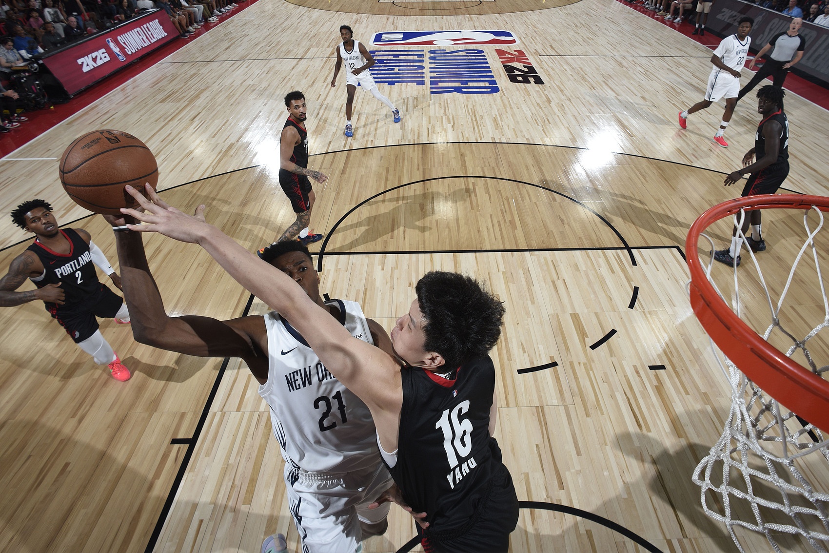 盛哲：鹈鹕两内线都是NBA轮换级别对手 这场对杨瀚森锻炼价值挺大