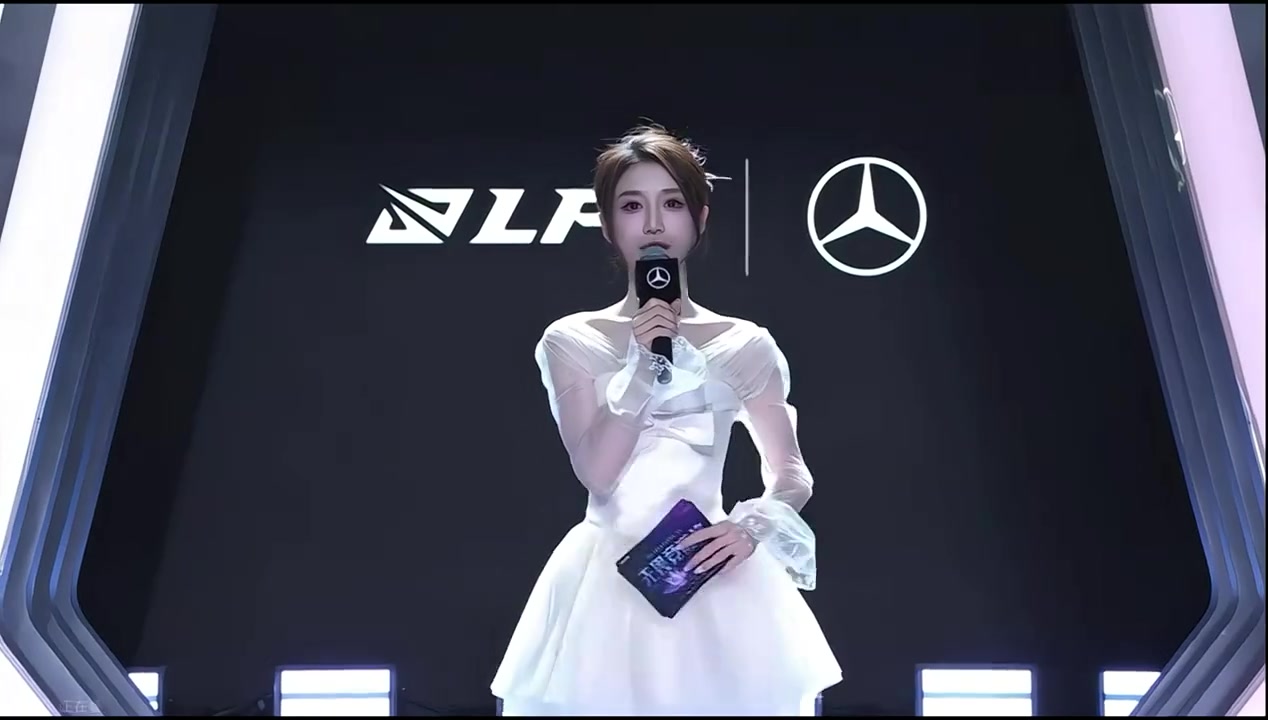 赚320块见好就收~周琦NBA问答：GOAT是詹姆斯 最喜欢杜兰特